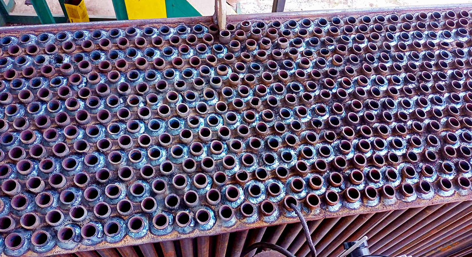 ESPELHO DA TUBULAÇÃO DE RADIADORES 60X1500.jpg