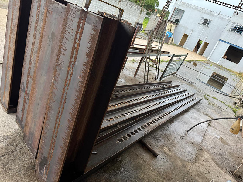 carvalho-metalurgica (2).jpg